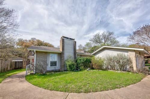 11902 Broad Oaks Dr, Austin, TX 78759-3718