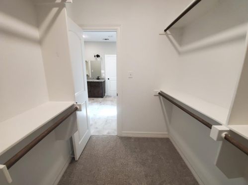 233 Shannon St, Angleton TX 77515 exterior