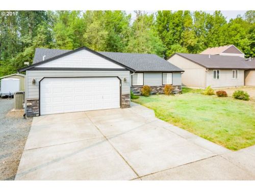 2110 4th St, Battle Ground, WA 98604-3035