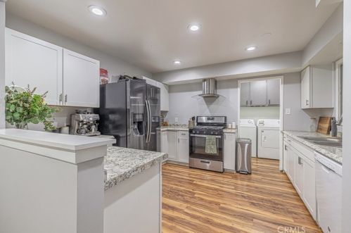 44426 Lowtree Ave, Lancaster CA  93534-2918 exterior
