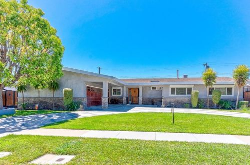 1028 Melody Ln, Fullerton, CA 92831-1953