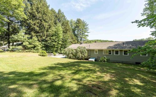 23 Bonnie Brae Dr, Alstead, NH 03602-3100