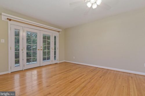 12817 Jingle Ln, Silver Spring MD 20906-3736 exterior