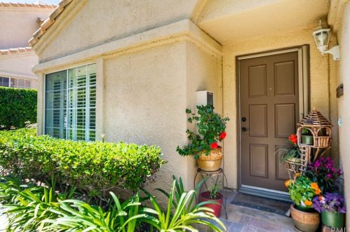 21166 Gladiolos Way, El Toro, CA 92630-7611