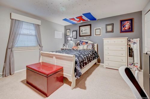 8754 Phillips Pl, Englewood CO 80112-3350 exterior