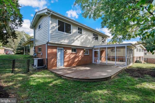 112 Blf Ter, Silver Spring MD 20902-3103 exterior