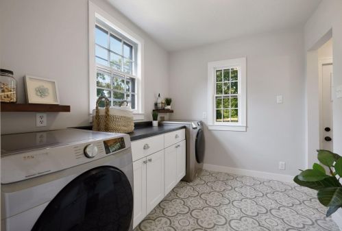 1647 Jersey Ave, Minneapolis MN  55426-2144 exterior