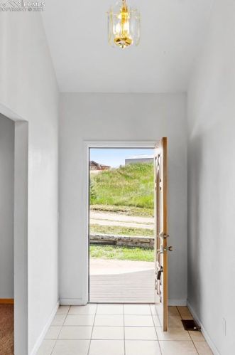 112 Ridge Point Cir, Divide, CO 80814-9126