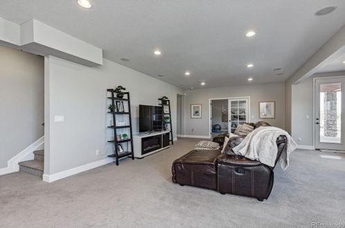 21925 Rowland Dr, Aurora CO exterior