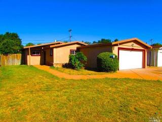 1631 Clay St, Fairfield CA  94533-3808 exterior