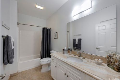 9406 Revere Ct, Santa Ana CA  92708-4577 exterior