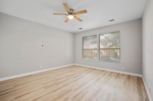 12524 Canyon Glen Dr, Austin TX  78732-2022 exterior