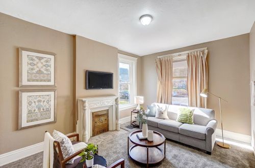 1038 Academy Ave, Cincinnati OH  45205-1643 exterior