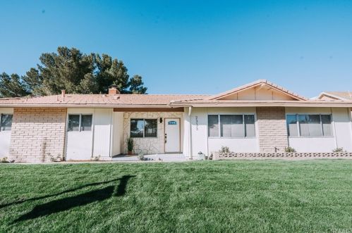 2333 Avenue, Lancaster, CA