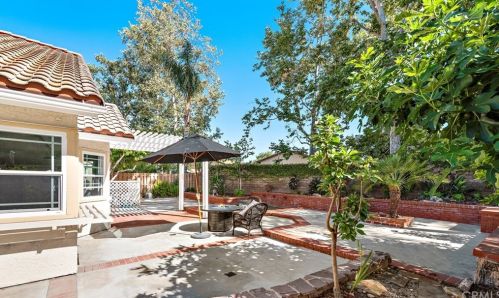 36 Sunlight, Irvine CA  92603-3724 exterior
