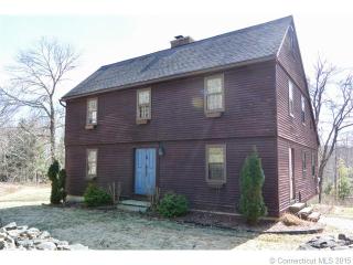19 Beechwood Dr, Torrington, CT 06791-1310