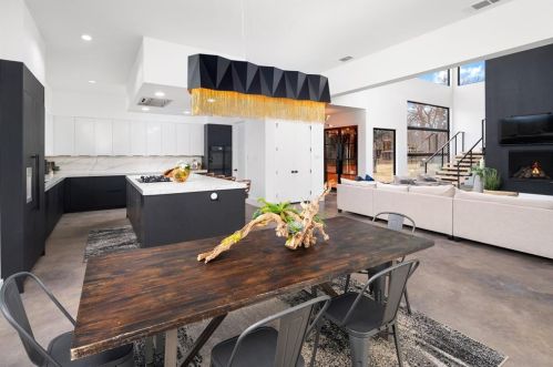 913 Thornridge Cir, Argyle TX 76226-2525 exterior