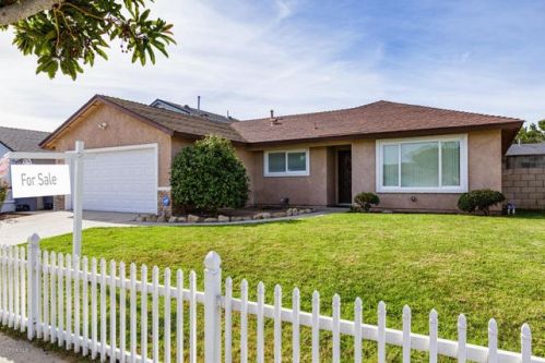 2401 Dupont St, Oxnard, CA 93033-4761