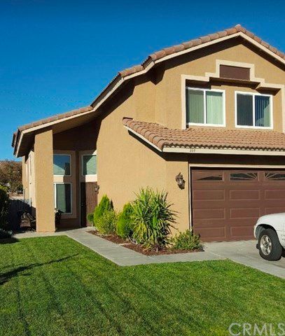 964 Dolphin Dr, Perris, CA 92571-4914