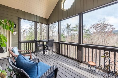 369 Hawkins Rdg, Big Canoe GA 30143-4748 exterior