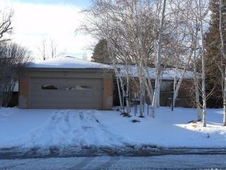 265 Glencoe St, Denver CO  80246-1154 exterior