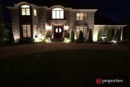 612 Greenwood Rd, Glenview, IL 60025-4026