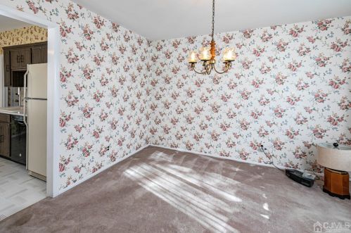 32 Taylor Rd, Princeton NJ 08540-9521 exterior