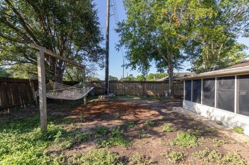 208 Tara Plantation Dr, Richmond TX  77469-5917 exterior