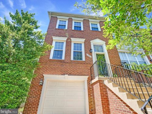 12001 Edgemere Cir, Herndon VA  20190-3256 exterior