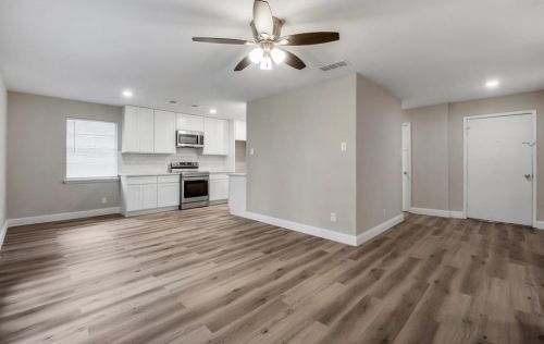 6233 Maurie Dr, Fort Worth TX  76148-3129 exterior