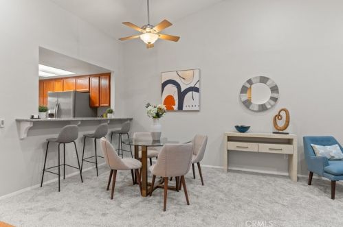 3521 Somerset Way, Carlsbad, CA 92010-7015