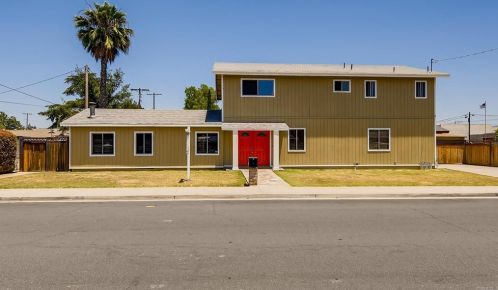 1025 Crosby St, El Cajon, CA 92021-4923