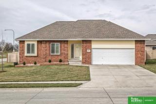 8808 16th St, Bellevue, NE 68147-1603