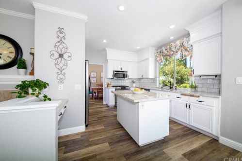 20752 Freeport Dr, Riverside CA  92508-3145 exterior