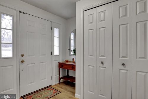 164 Ashley Dr, Shepherdstown WV  25443-4617 exterior