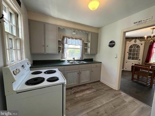 17 Spring Garden St, Ephrata PA  17522-2519 exterior