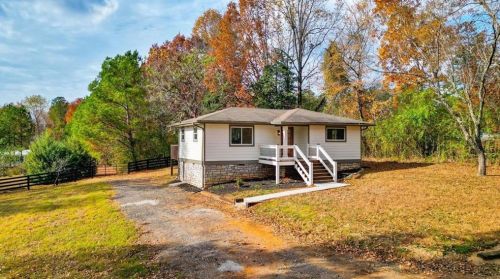 291 Upper Bethany Rd, Ball Ground, GA 30107-2203