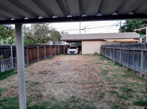 2576 Lime St, Riverside, CA 92501-2264