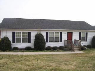 794 Greenhouse Rd, Glade Hill, VA 24092-4058