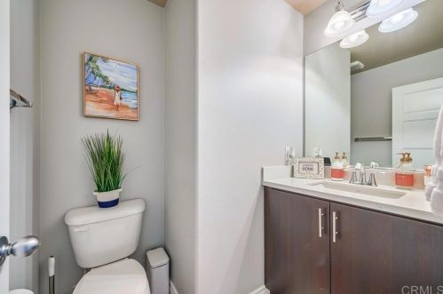 43102 Avenida Amistad, Temecula CA  92592-3099 exterior