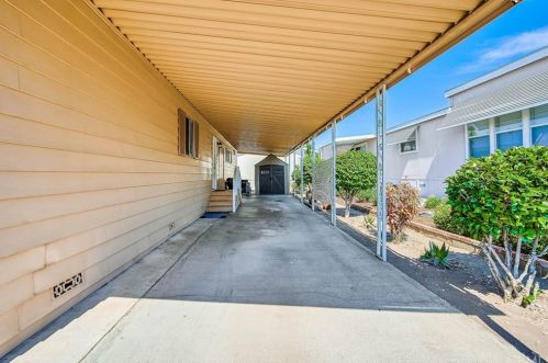 1400 13th St, Upland CA 91786-2966 exterior