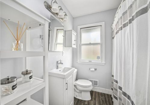 2799 Dellwood Ave, Saint Paul MN  55113-1826 exterior