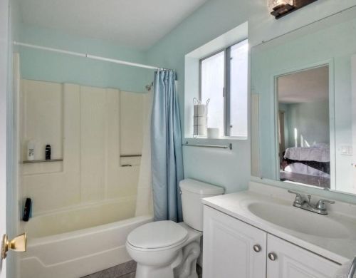 3547 Mira Pacific Dr, Oceanside CA  92056-3933 exterior