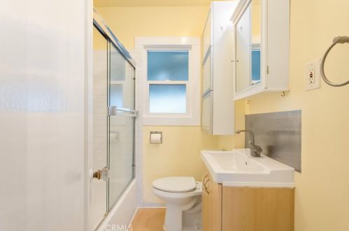 5766 Grand Ave, Riverside CA  92504-1300 exterior