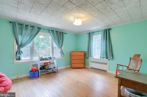 2184 Rdg Dr, Lancaster PA  17603-6150 exterior