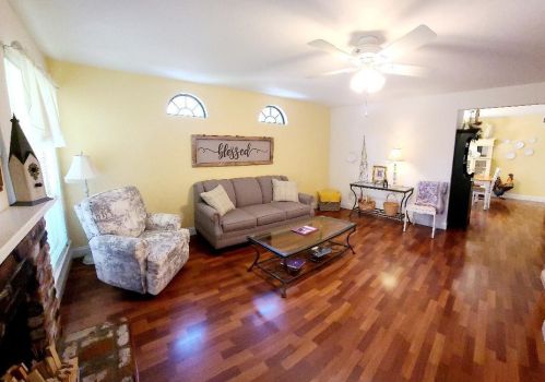 11004 Cobblestone Dr, Rancho Cordova, CA 95670-4231