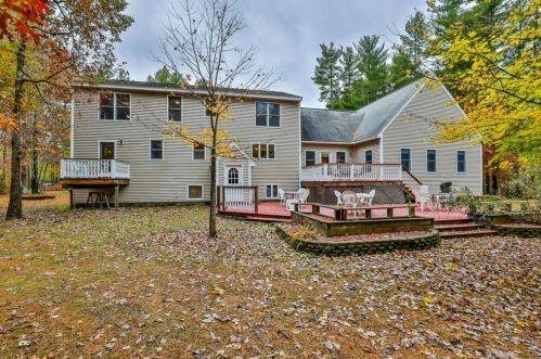 107 Farley Rd, Nashua, NH 03063-5901