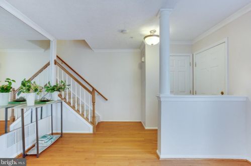 1473 Falcon Nest Ct, Arnold, MD 21012-2819