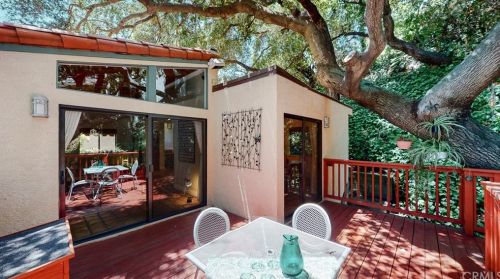 2471 Chevy Chase Dr, Glendale CA  91205-3085 exterior