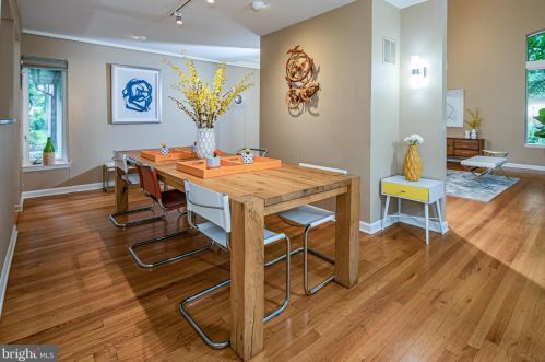 22 Constitution Hl, Princeton NJ  08540-6748 exterior